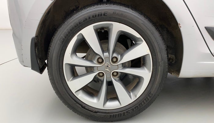 2015 Hyundai Elite i20 SPORTZ 1.2, Petrol, Manual, 87,676 km, Right Rear Wheel
