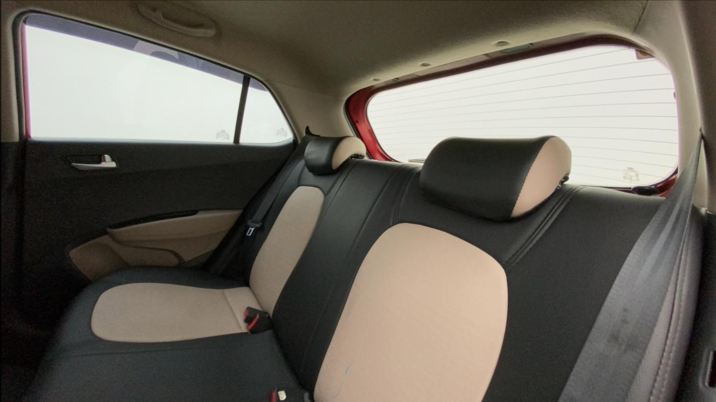 2017 Hyundai Grand i10 ASTA 1.2 KAPPA VTVT, Petrol, Manual, 42,588 km, Right Side Rear Door Cabin
