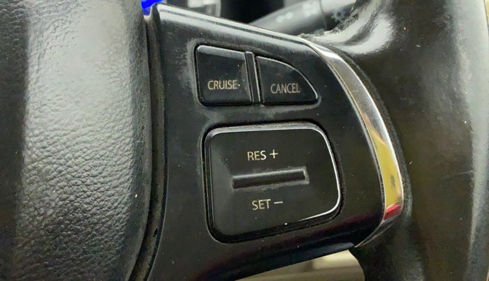 2018 Maruti Ciaz ALPHA  AT 1.5 SHVS PETROL, Petrol, Automatic, 85,423 km, Adaptive Cruise Control