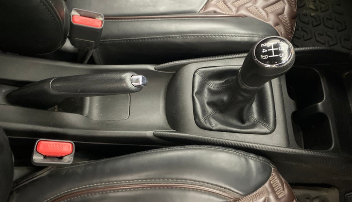 2023 Maruti FRONX DELTA PLUS 1.2MT, Petrol, Manual, 78,271 km, Gear Lever