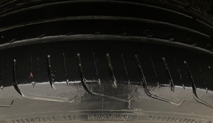 2023 Maruti FRONX DELTA PLUS 1.2MT, Petrol, Manual, 78,271 km, Right Rear Tyre Tread