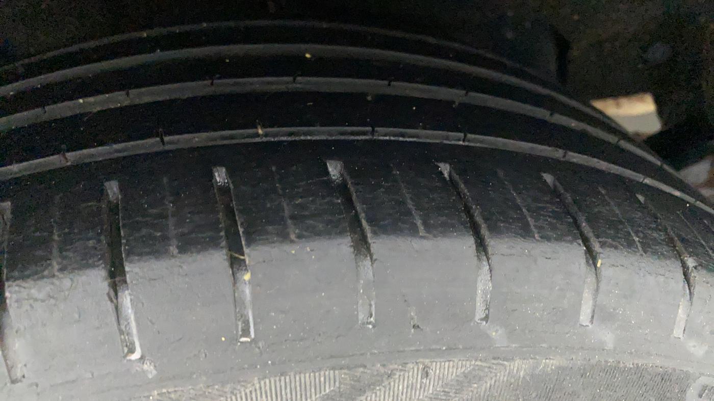 2018 Maruti Baleno ALPHA PETROL 1.2, Petrol, Manual, 54,664 km, Right Rear Tyre Tread