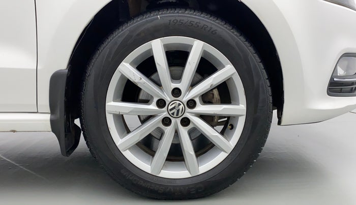 2017 Volkswagen Polo GT TSI 1.2 PETROL AT, Petrol, Automatic, 76,403 km, Right Front Wheel