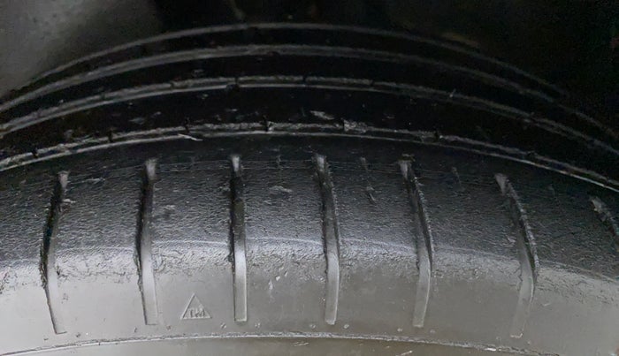 2017 Volkswagen Polo GT TSI 1.2 PETROL AT, Petrol, Automatic, 76,403 km, Right Rear Tyre Tread