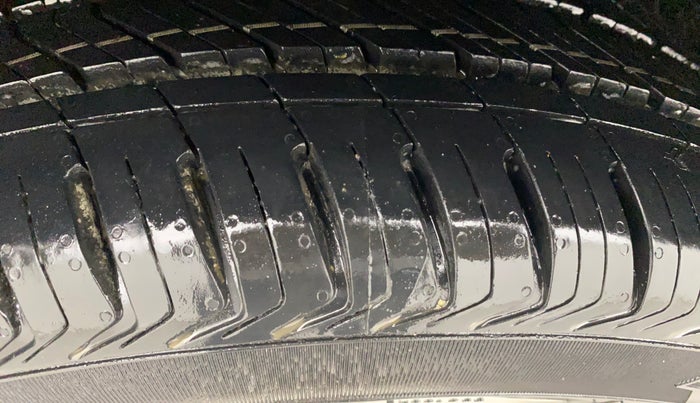 2024 Maruti Baleno ALPHA PETROL 1.2, Petrol, Manual, 31,329 km, Left Front Tyre Tread