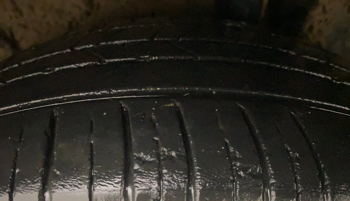 2022 Hyundai NEW I20 ASTA (O) 1.2 AT, Petrol, Automatic, 48,816 km, Left Rear Tyre Tread
