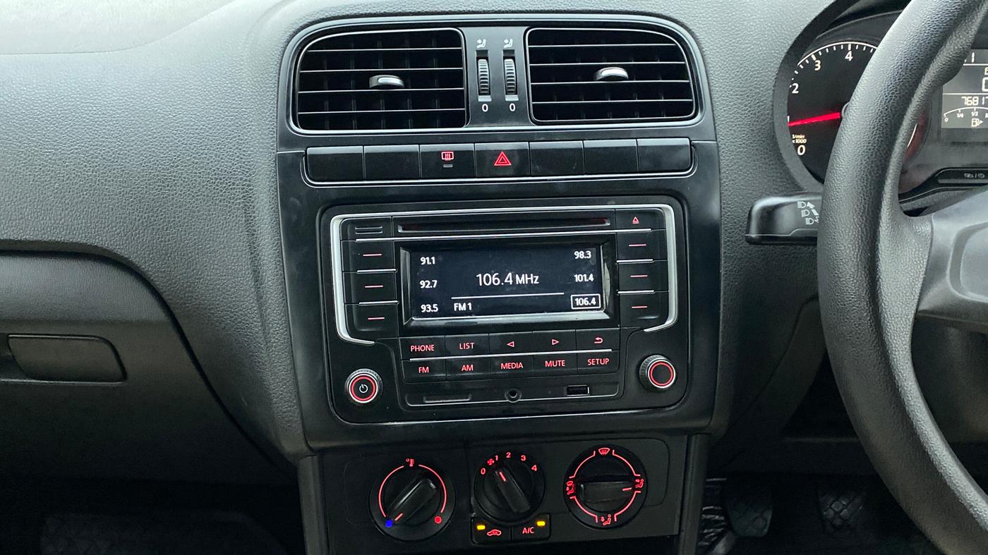 2016 Volkswagen Polo COMFORTLINE 1.2L PETROL, Petrol, Manual, 77,067 km, Air Conditioner
