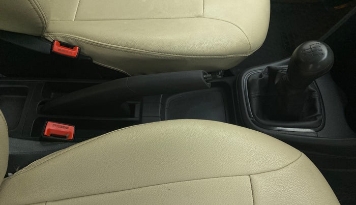 2016 Volkswagen Polo COMFORTLINE 1.2L PETROL, Petrol, Manual, 77,067 km, Gear Lever