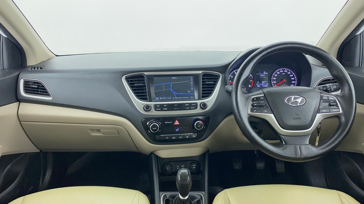2017 Hyundai Verna 1.6 SX VTVT, Petrol, Manual, 24,434 km, Dashboard