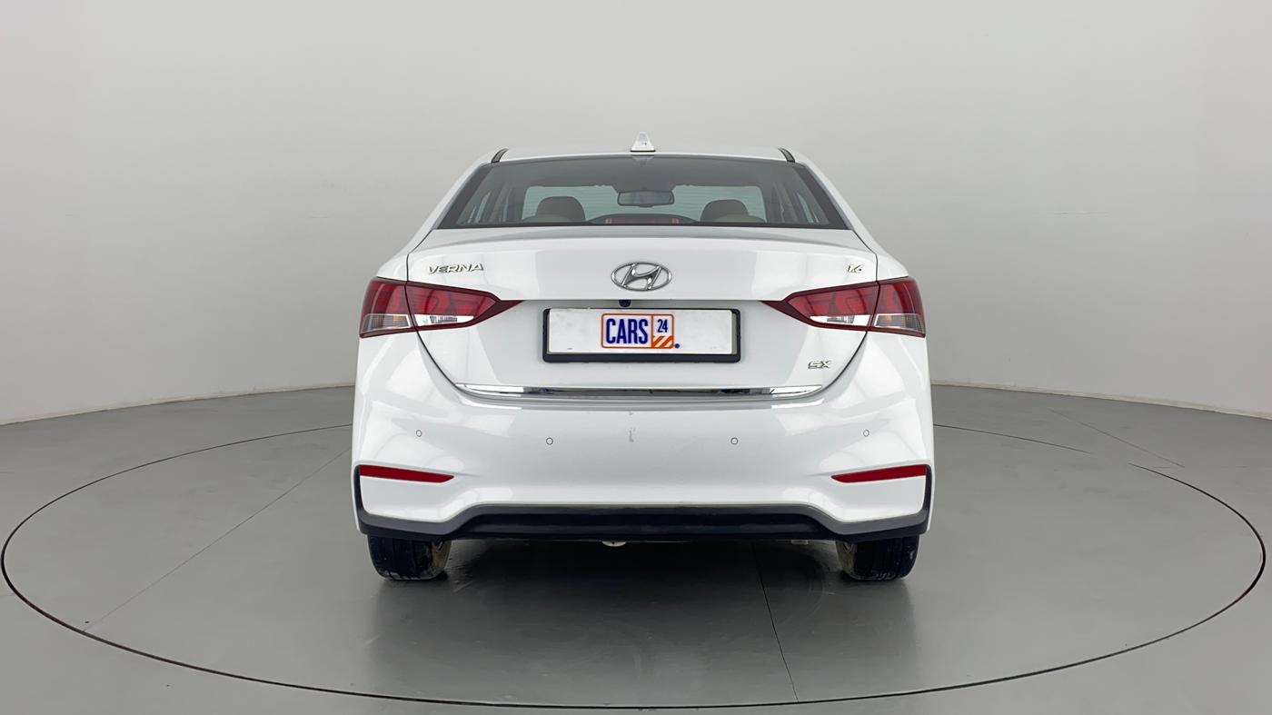 2017 Hyundai Verna 1.6 SX VTVT, Petrol, Manual, 24,434 km, Back/Rear