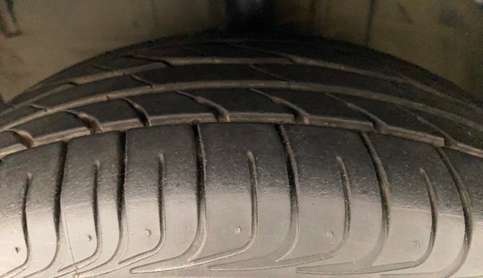 2013 Toyota Etios GD, Diesel, Manual, 58,797 km, Left Front Tyre Tread