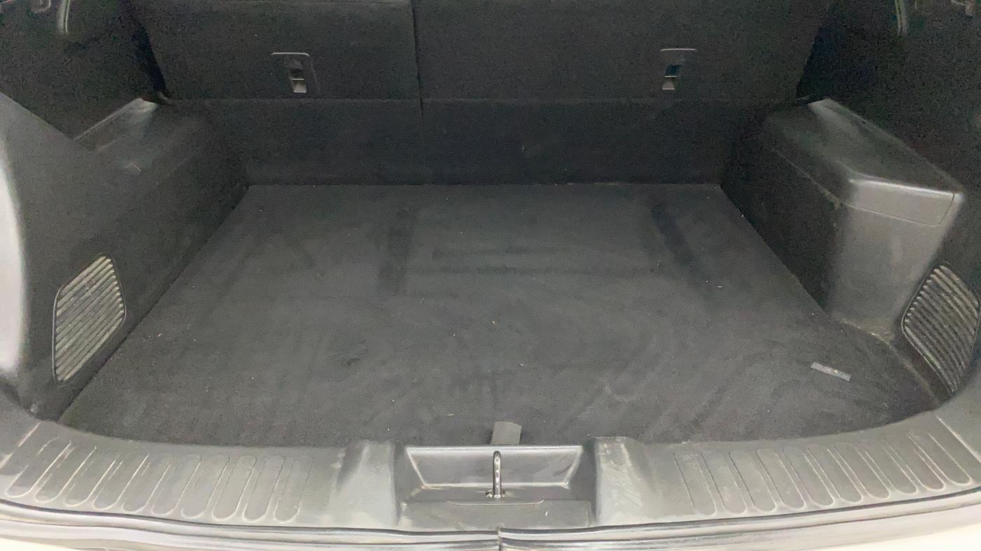 2020 MG HECTOR SHARP 1.5 DCT PETROL, Petrol, Automatic, 42,774 km, Boot Inside