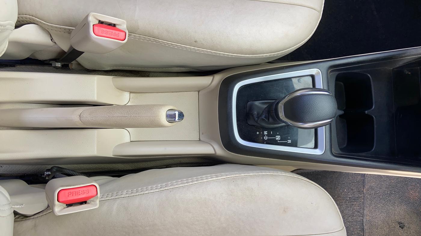 2018 Maruti Dzire VXI AMT, Petrol, Automatic, 60,108 km, Gear Lever