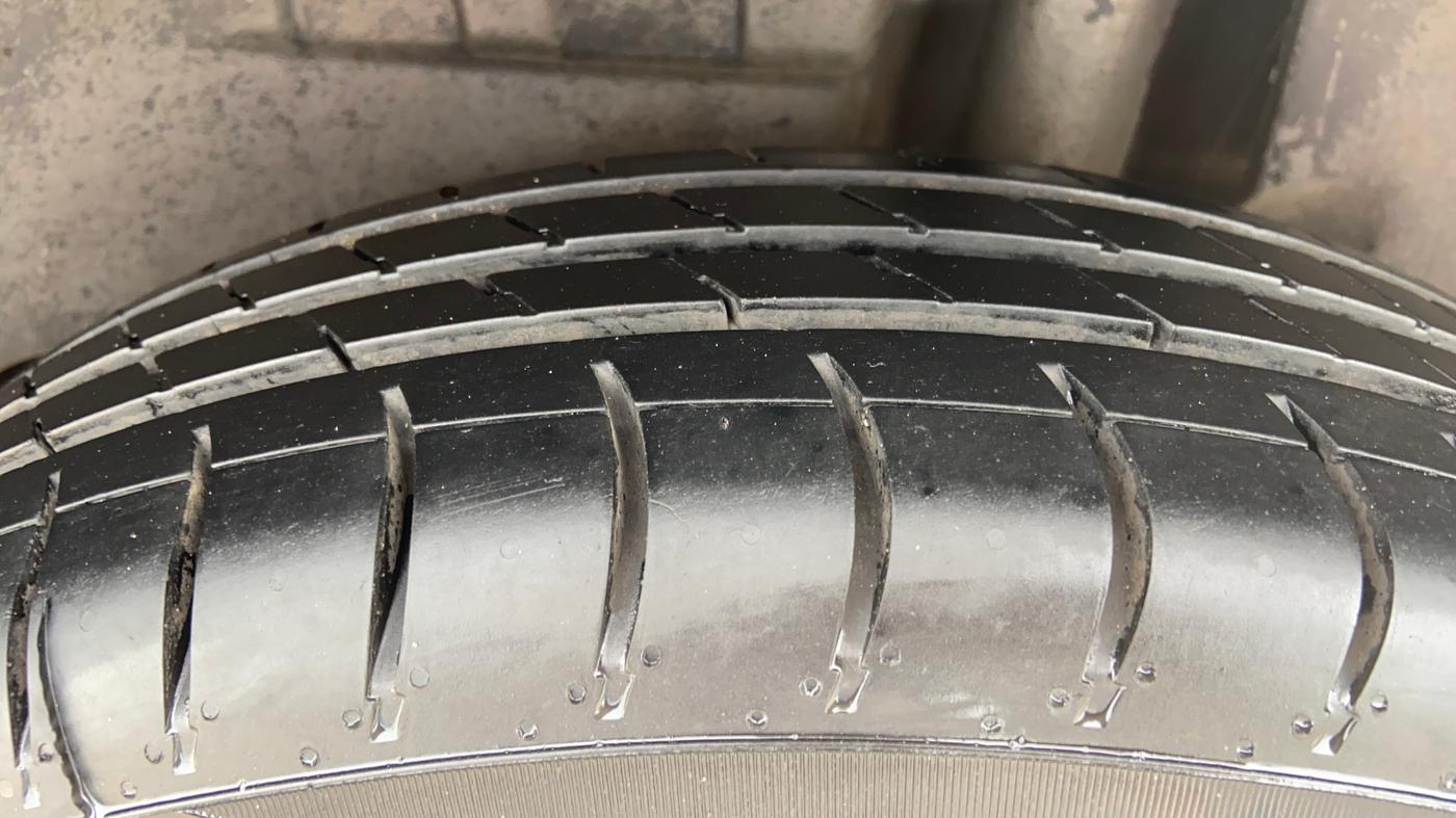 2018 Maruti Dzire VXI AMT, Petrol, Automatic, 60,108 km, Left Rear Tyre Tread
