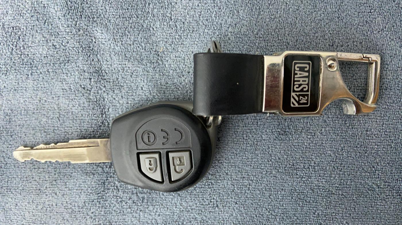 2019 Maruti Ertiga VXI SHVS, Petrol, Manual, 11,476 km, Key Close Up