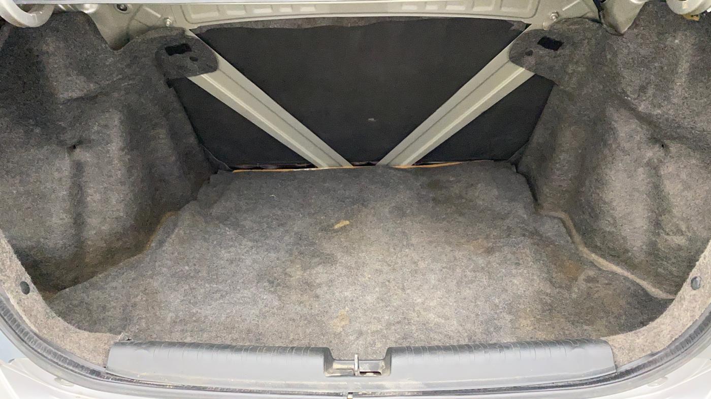 2014 Honda Amaze 1.2 EXMT I VTEC, Petrol, Manual, 77,120 km, Boot Inside