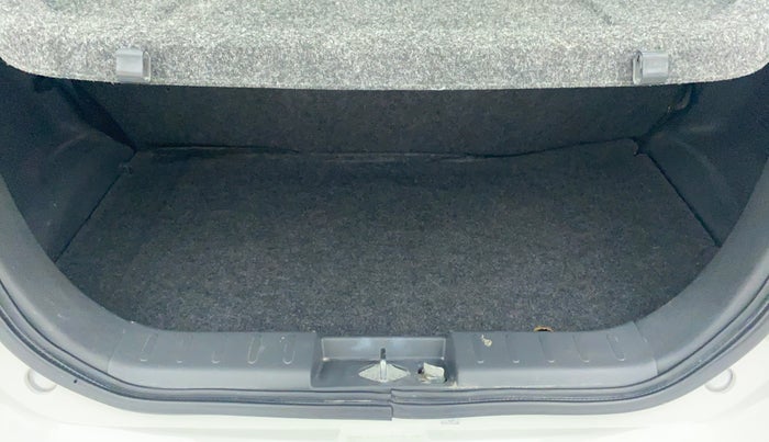 2016 Maruti Alto K10 VXI P, Petrol, Manual, 10,179 km, Boot Inside View