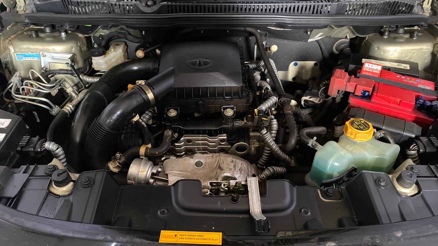 2022 Tata NEXON XZA PLUS (PREMIUM) KAZIRANGA PETROL, Petrol, Automatic, 14,871 km, Engine View