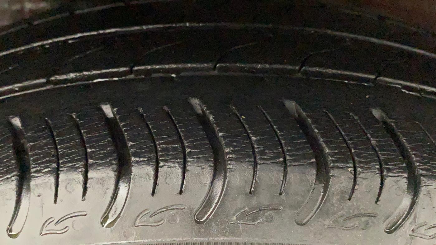 2019 Honda Amaze 1.2L I-VTEC V CVT, Petrol, Automatic, 30,095 km, Right Rear Tyre Tread