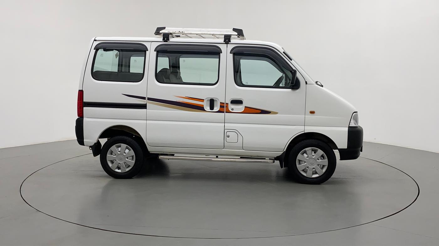 2022 Maruti Eeco 5 STR AC CNG (O), CNG, Manual, 16,717 km, Right Side