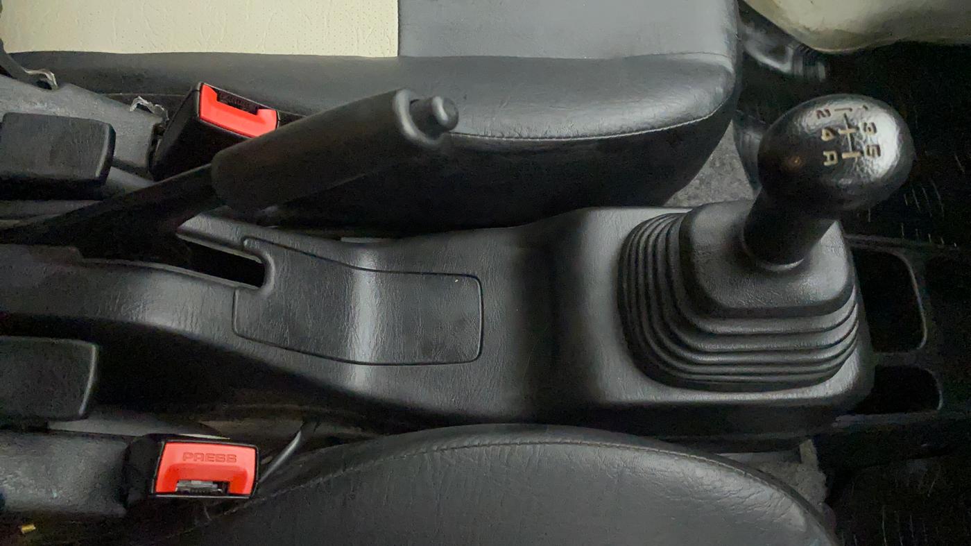 2022 Maruti Eeco 5 STR AC CNG (O), CNG, Manual, 16,717 km, Gear Lever