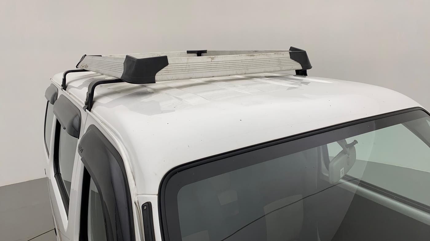 2022 Maruti Eeco 5 STR AC CNG (O), CNG, Manual, 16,717 km, Roof
