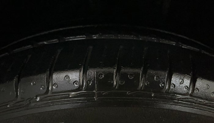 2017 Honda City 1.5L I-VTEC V MT, Petrol, Manual, 45,651 km, Right Front Tyre Tread