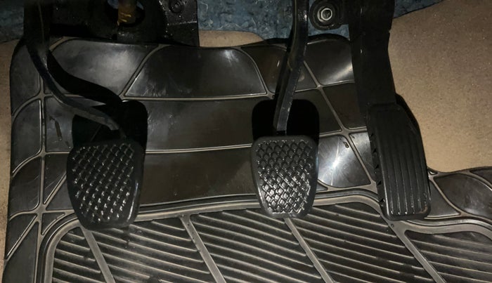 2017 Honda City 1.5L I-VTEC V MT, Petrol, Manual, 45,651 km, Pedals