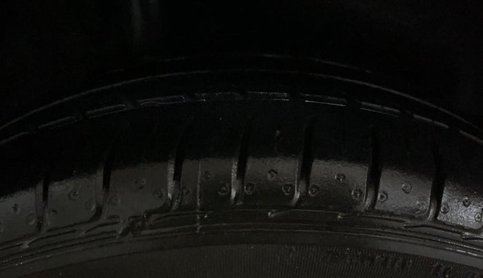 2017 Honda City 1.5L I-VTEC V MT, Petrol, Manual, 45,651 km, Right Rear Tyre Tread