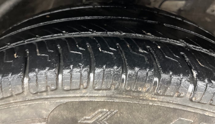 2020 Maruti S PRESSO VXI CNG, CNG, Manual, 78,328 km, Right Front Tyre Tread