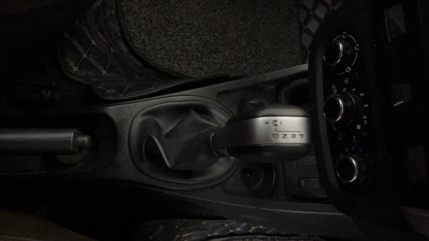 2019 Renault Duster RXS OPT CVT, Petrol, Automatic, 72,616 km, Gear Lever