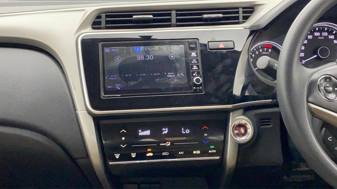 2017 Honda City V MT PETROL, Petrol, Manual, 53,544 km, Air Conditioner