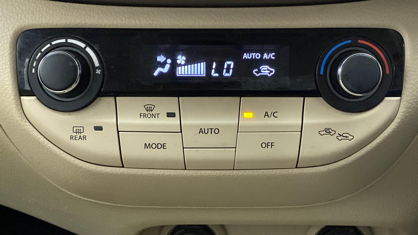 2019 Maruti Ertiga ZXI SMART HYBRID AT, Petrol, Automatic, 44,448 km, Automatic Climate Control
