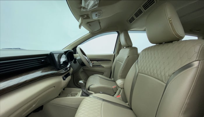 2019 Maruti Ertiga ZXI SMART HYBRID AT, Petrol, Automatic, 44,448 km, Right Side Front Door Cabin