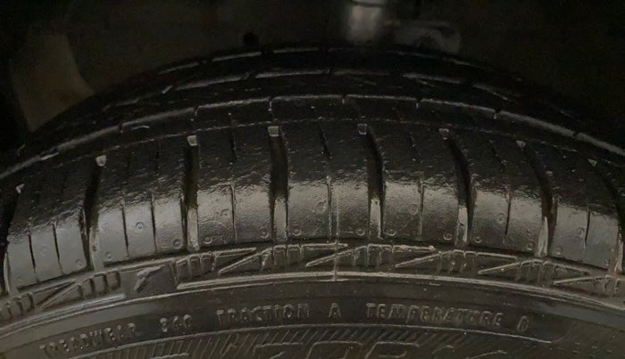 2019 Maruti Celerio ZXI, Petrol, Manual, 8,307 km, Left Front Tyre Tread