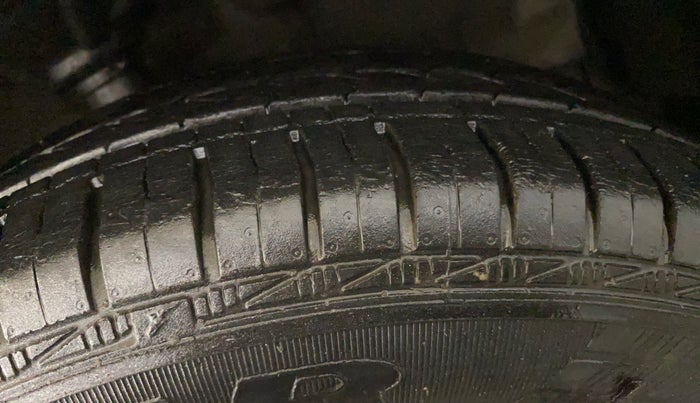 2019 Maruti Celerio ZXI, Petrol, Manual, 8,307 km, Right Front Tyre Tread