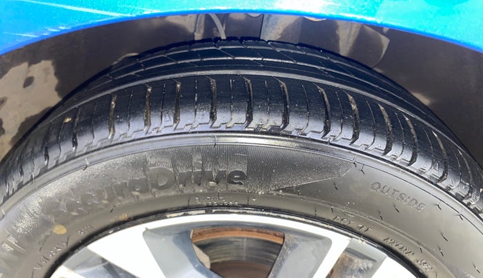 2018 Tata Tiago XZ PLUS DUAL TONE PETROL, Petrol, Manual, 80,193 km, Left Front Tyre Tread