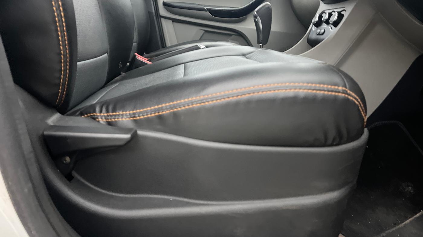 2018 Tata Tiago XTA PETROL, Petrol, Automatic, 22,160 km, Driver Side Adjustment Panel