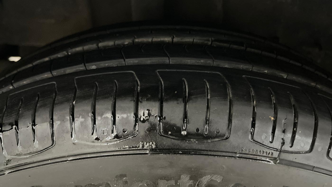 2018 Tata Tiago XTA PETROL, Petrol, Automatic, 22,160 km, Right Rear Tyre Tread