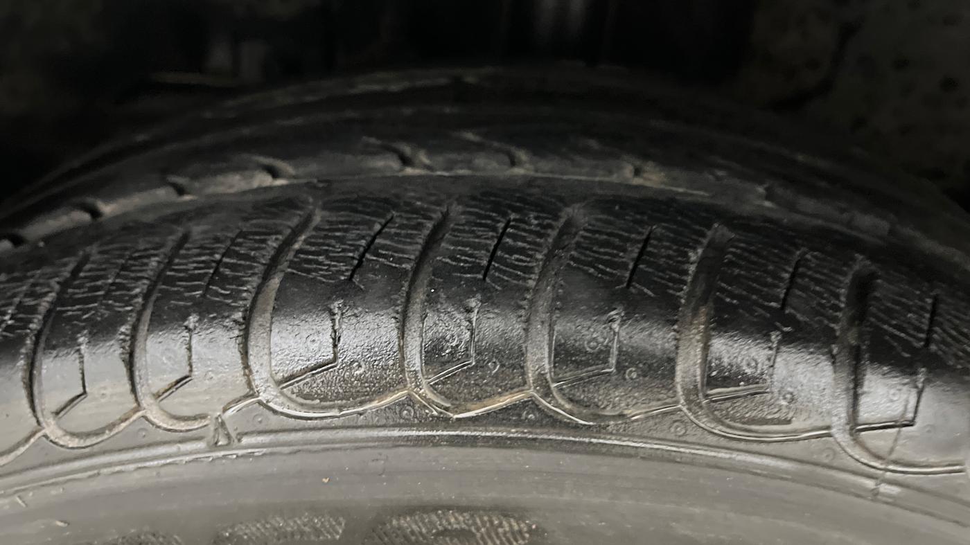2018 Tata Tiago XTA PETROL, Petrol, Automatic, 22,160 km, Left Front Tyre Tread