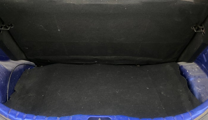 2013 Hyundai Eon ERA +, Petrol, Manual, 47,660 km, Boot Inside