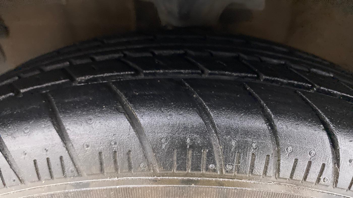 2013 Hyundai i10 MAGNA 1.2 KAPPA2, Petrol, Manual, 59,699 km, Left Front Tyre Tread