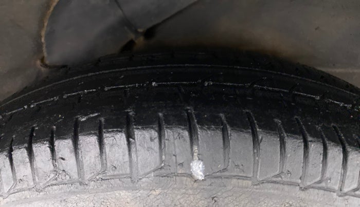 2013 Hyundai i10 MAGNA 1.2 KAPPA2, Petrol, Manual, 59,699 km, Left Rear Tyre Tread