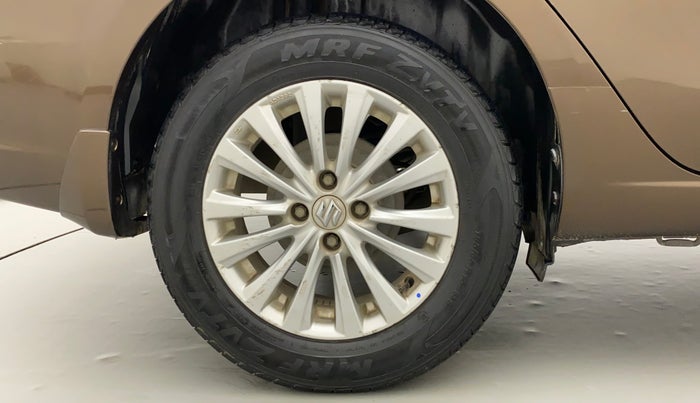 2015 Maruti Ciaz ZXI, Petrol, Manual, 52,038 km, Right Rear Wheel