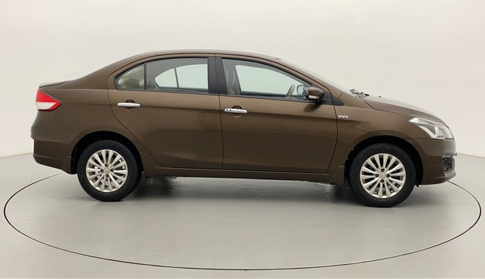 2015 Maruti Ciaz ZXI, Petrol, Manual, 52,038 km, Right Side View