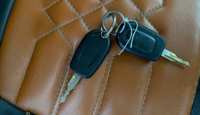 2019 Renault Kwid CLIMBER 1.0 AMT (O), CNG, Automatic, 55,495 km, Key Close Up