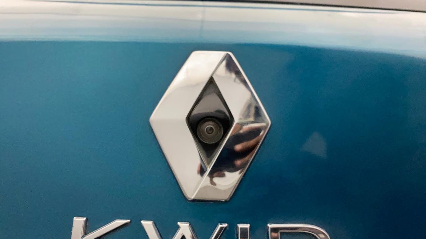 2019 Renault Kwid CLIMBER 1.0 AMT (O), CNG, Automatic, 55,495 km, Parking Camera