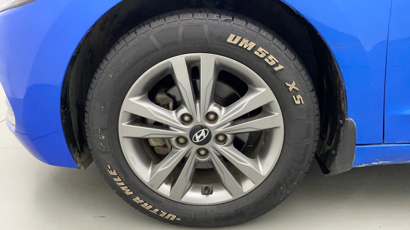 2017 Hyundai New Elantra 2.0 SX(O) AT PETROL, Petrol, Automatic, 98,056 km, Left Front Wheel