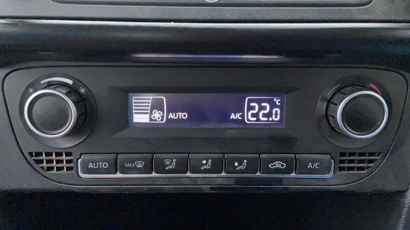 2018 Volkswagen Vento COMFORTLINE PETROL, Petrol, Manual, 24,137 km, Automatic Climate Control