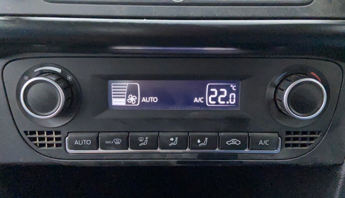 2018 Volkswagen Vento COMFORTLINE PETROL, Petrol, Manual, 24,137 km, Automatic Climate Control